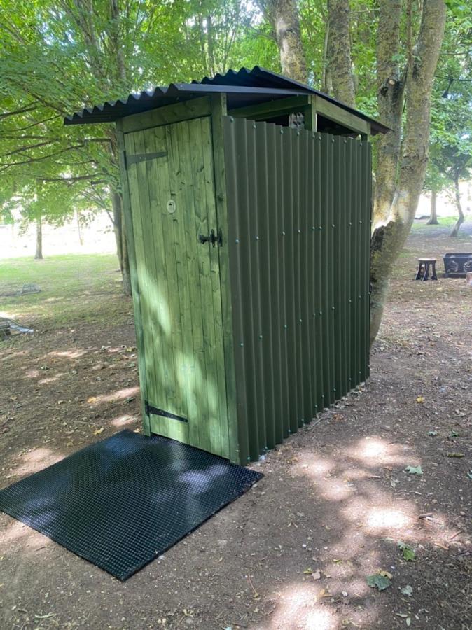 Eakley Manor Farm Glamping Hotel Newport Pagnell Exterior photo